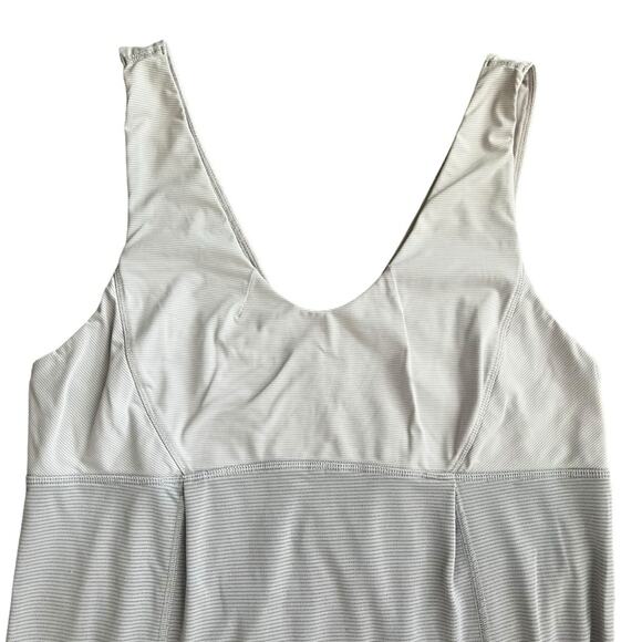Lululemon Women’s Hustle And Bustle Drawstring Waist White  Gray Tank Top Sz 12 - Picture 3 of 11